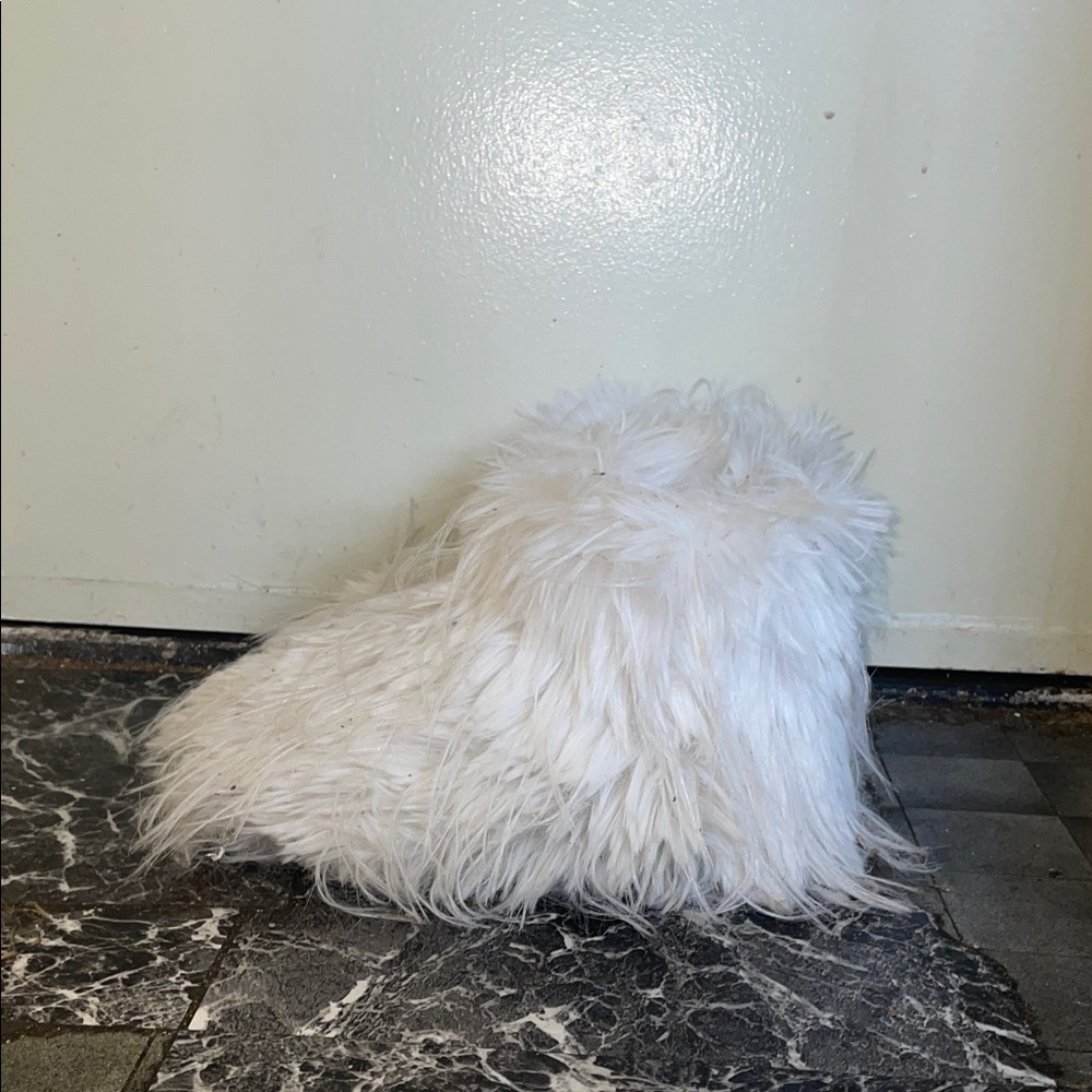 Amazon White Furry Ankle Boots